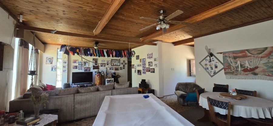 4 Bedroom Property for Sale in Universitas Free State